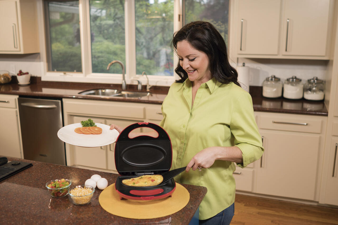 Sandwichera 800W | 7 Funções em 1 (Pizza, Omeletes, Sobremesas e Muito  Mais!)